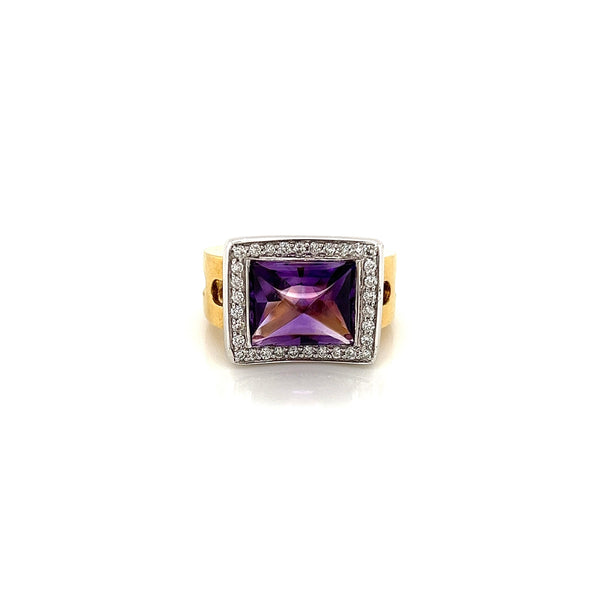 Ladies Ring With Amethyst
