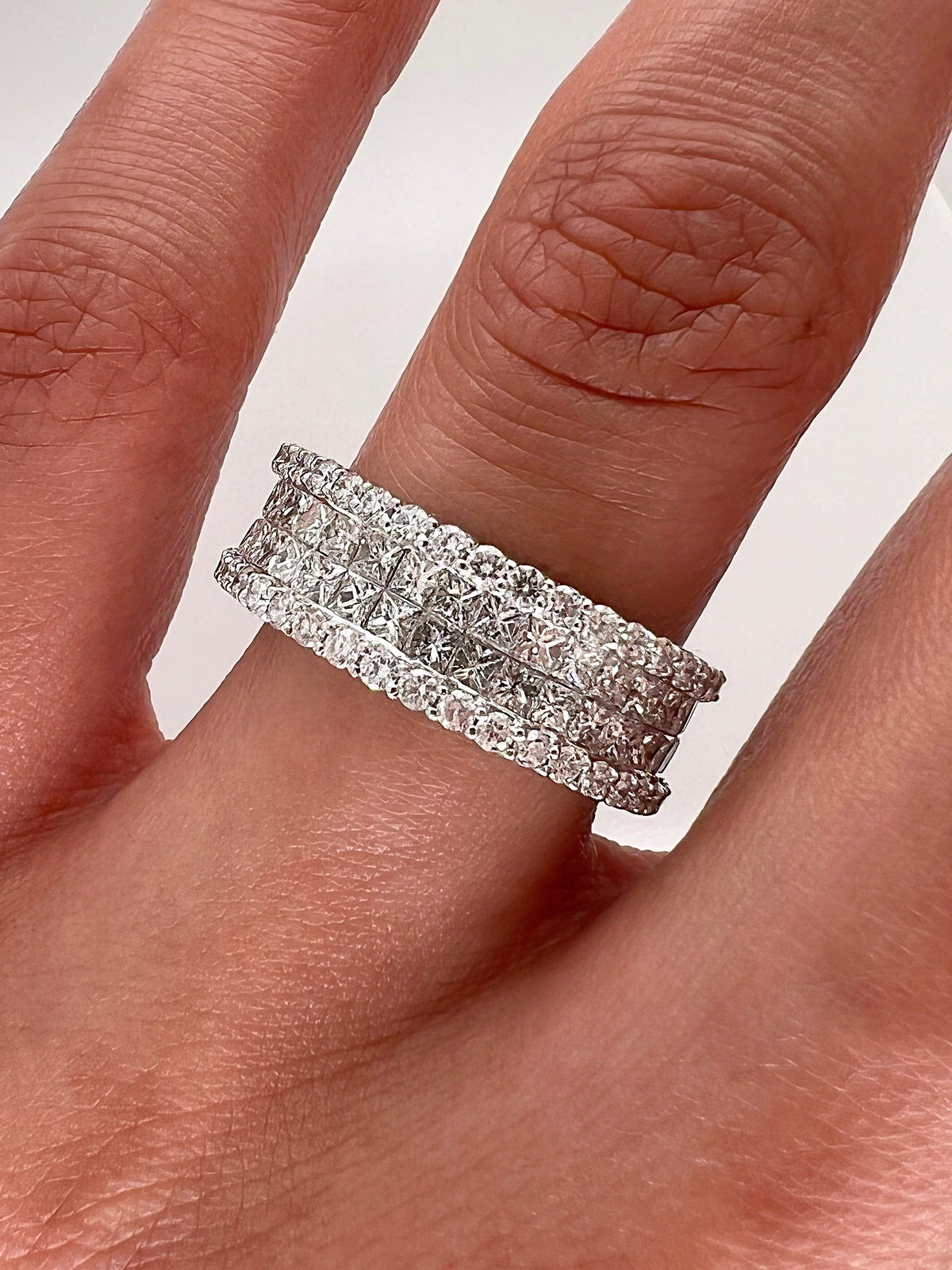 3.88 Total Carat Ladies Invisible and Prong-Set Diamond Band