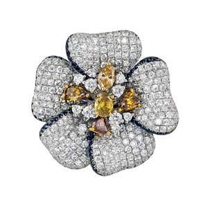 "LADRG01395" Pave Flower Diamond Ring7.05cts