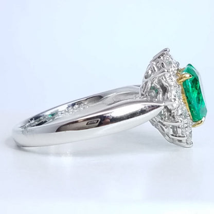 "LADRG01417" Green Emerald Heart Diamond Ring