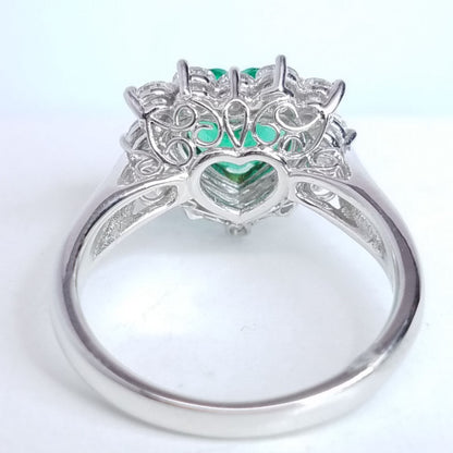 "LADRG01417" Green Emerald Heart Diamond Ring