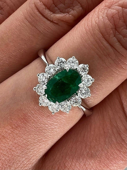 "LADRG01419 " Oval Green Emerald Diamond Ring