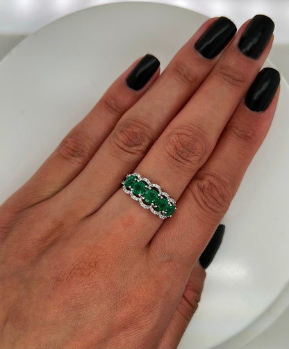 "LADRG01420" Right Hand Ring Emeralds & Diamonds