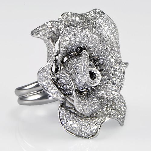 7.50 Total Carat Diamond Rose Flower Ring in 18K White Gold