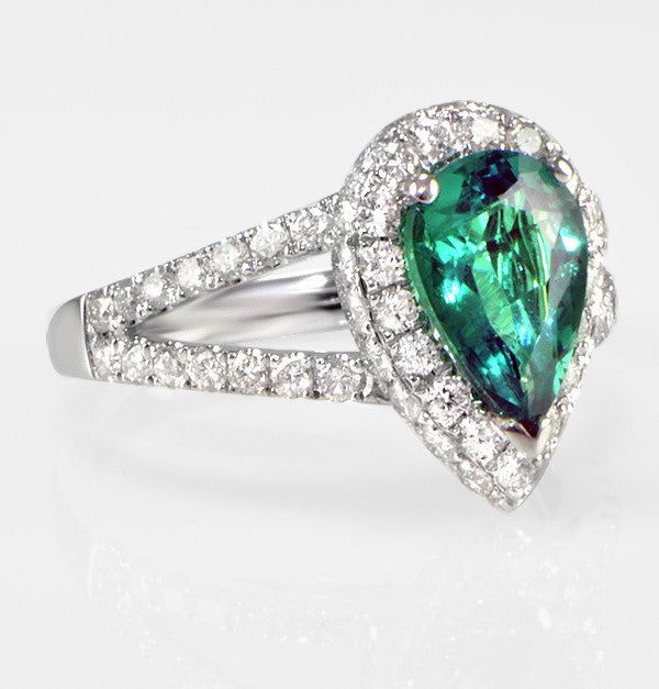 "LADRG01444" Pear Shape Green Emerald Ring With Diamondsin 18K White Gold 1.15 ct. tw.