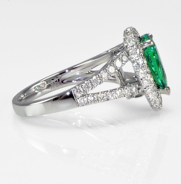 "LADRG01444" Pear Shape Green Emerald Ring With Diamondsin 18K White Gold 1.15 ct. tw.