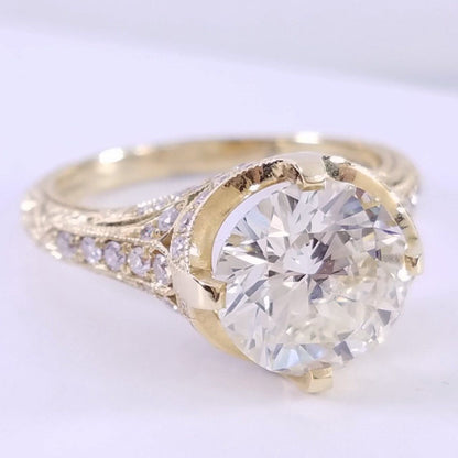 "LADRG01661" Vintage Inspired Diamond Ring LADRG01661