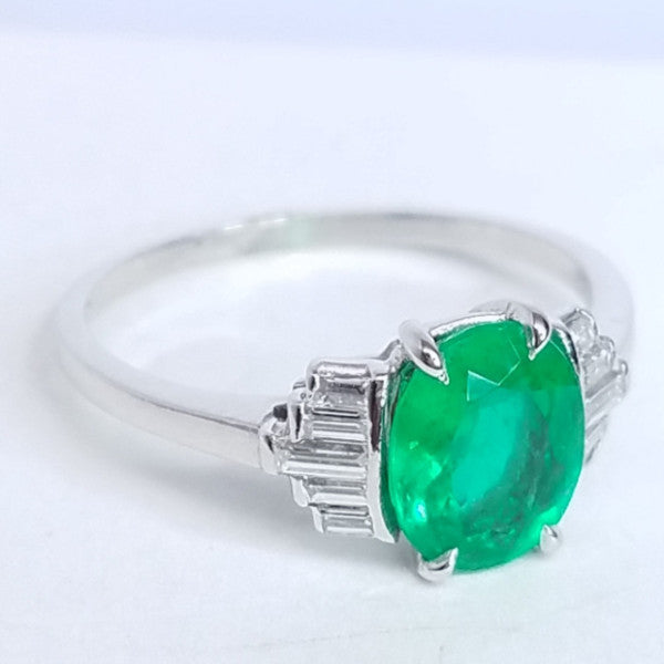 1.58 Total Carat Platinum Vintage Oval Shape Emerald Ladies Diamond Ring, GIA