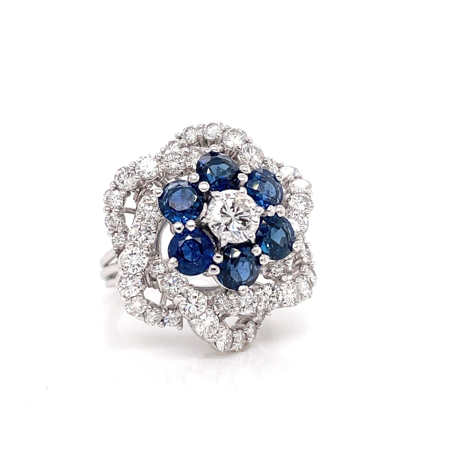 6.41 total Carat Sapphire Diamond Flower Motif Ladies Vintage Ring