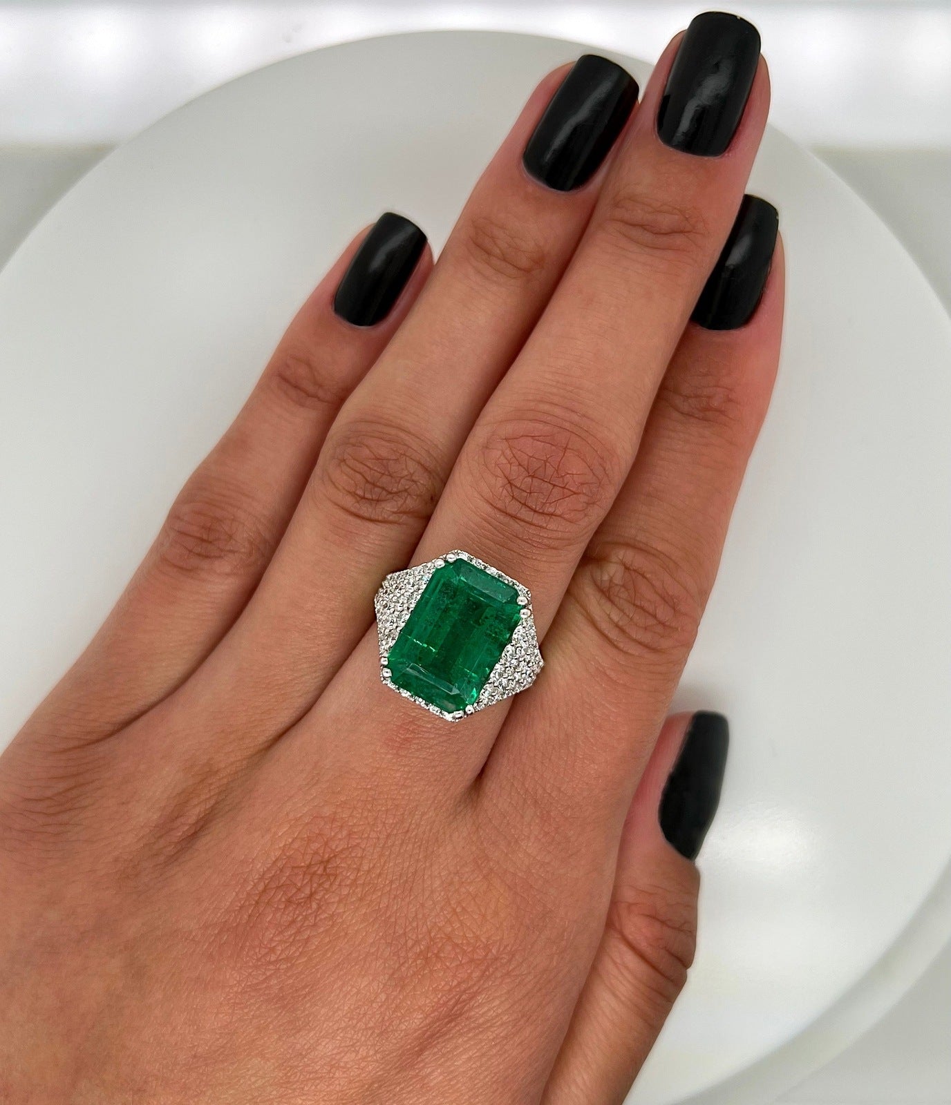 8.65 Total Carat Emerald and Diamond Pave-Set Ladies Ring GIA
