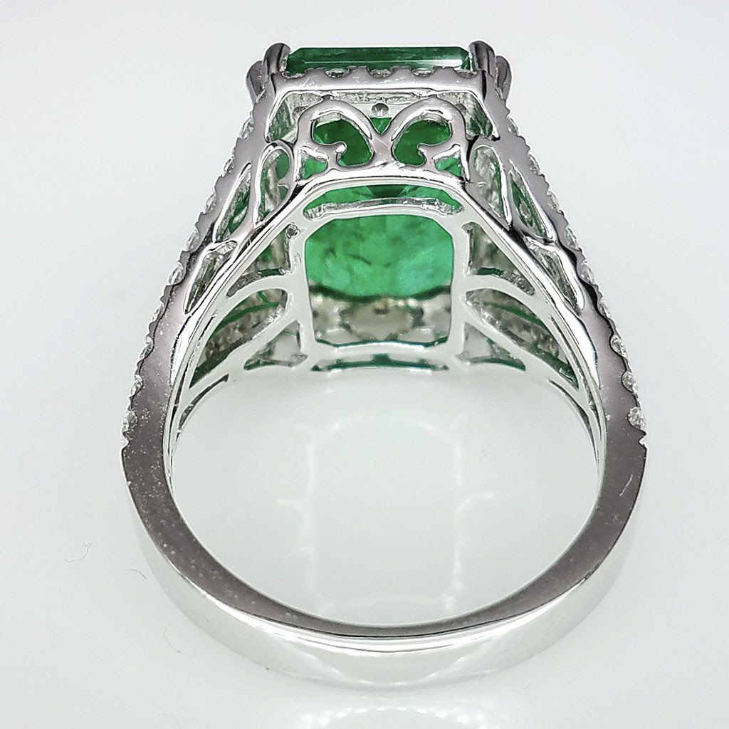 8.65 Total Carat Emerald and Diamond Pave-Set Ladies Ring GIA