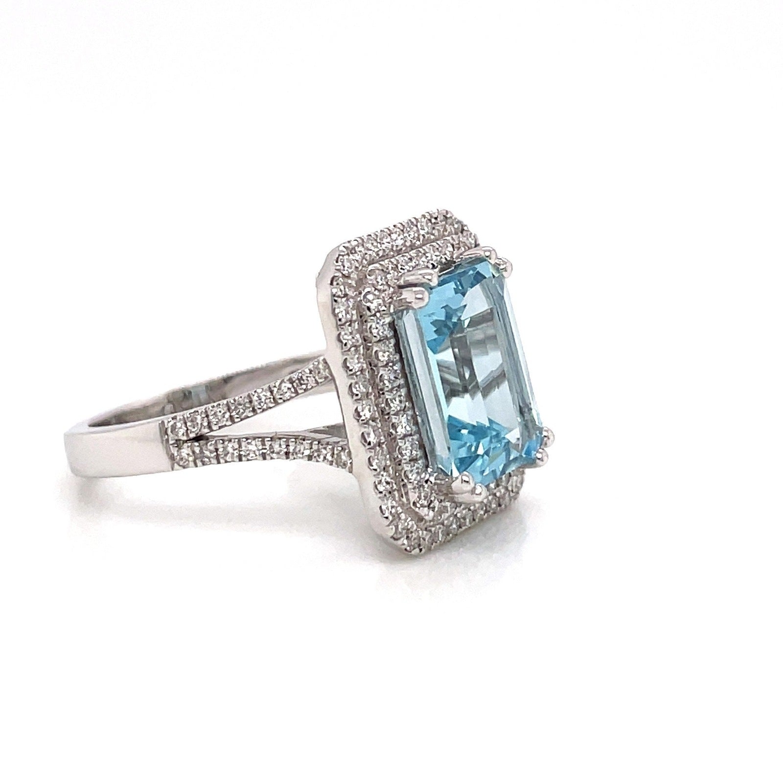3.83 Total CARAT AQUAMARINE DIAMOND LADIES RING