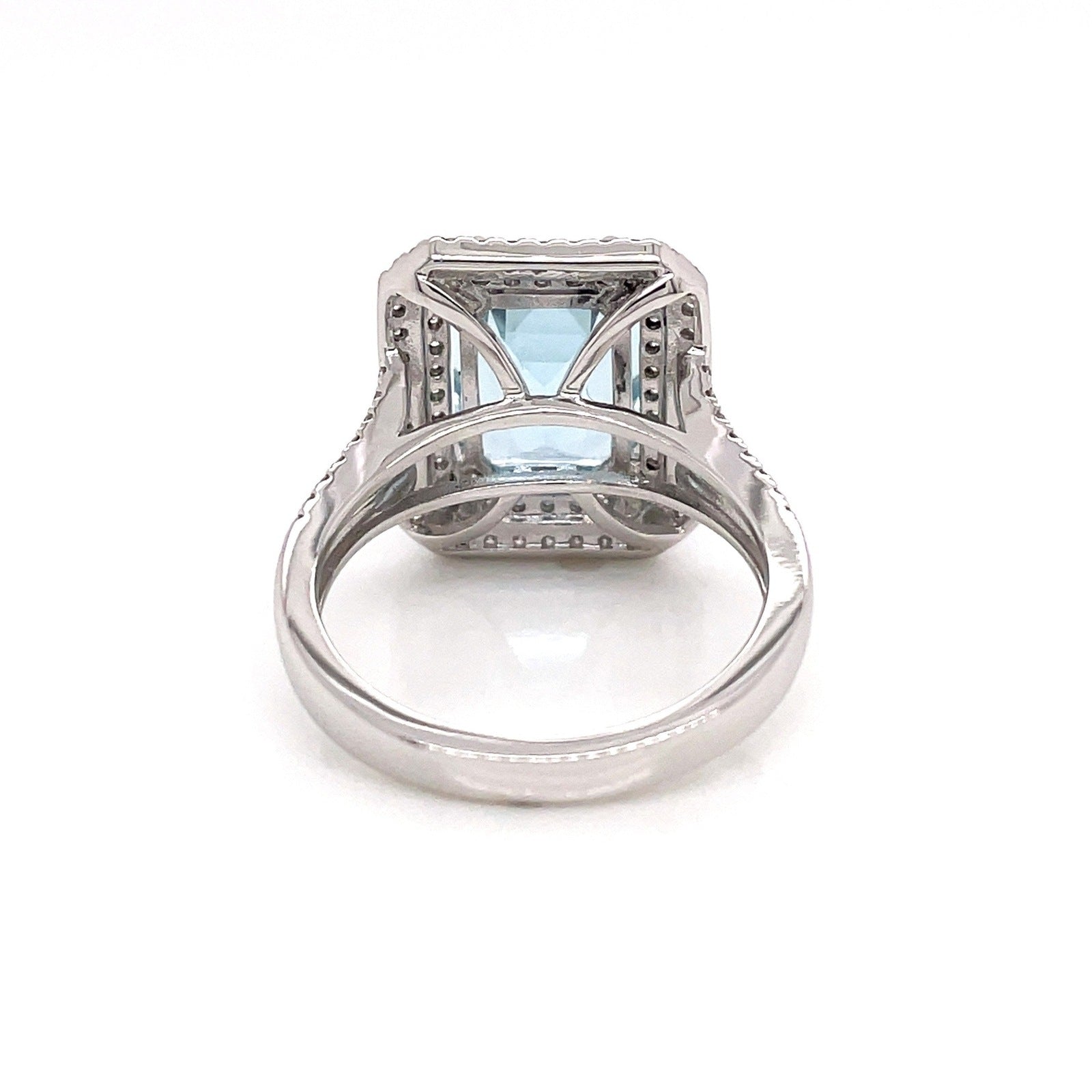 3.83 Total CARAT AQUAMARINE DIAMOND LADIES RING