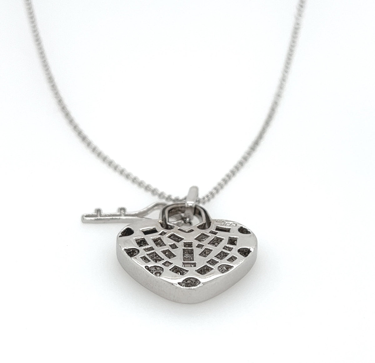 1.23 Carat Heart-Shaped Diamond Pendant in 18K White Gold Chain