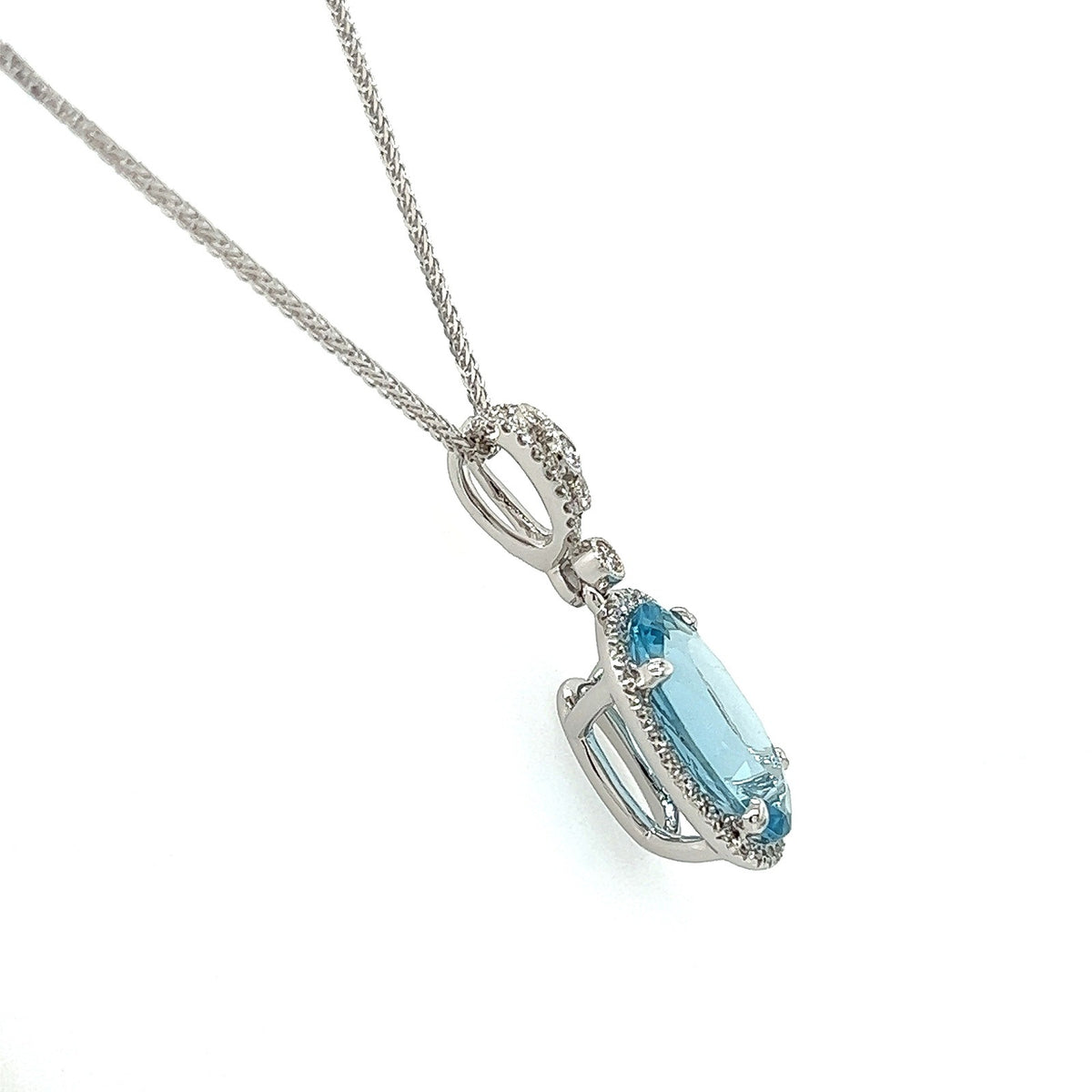 3.70Carat Aquamarine and Diamond Pendant Necklace in 18K White Gold