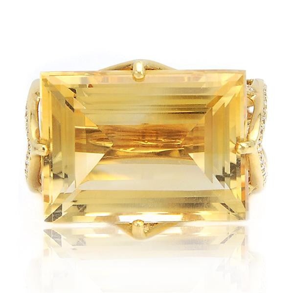 23.00Carat Citrine Ladies Diamond Fashion Ring In 18k Yellow Gold