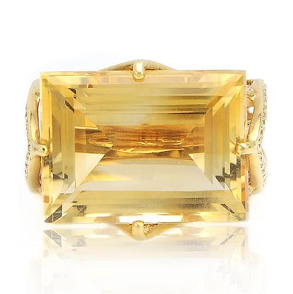 23.00Carat Citrine Ladies Diamond Fashion Ring In 18k Yellow Gold