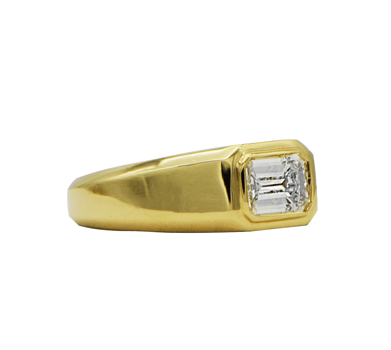"MENRG01097" Bezel Set Emerald Shaped Diamond Ring