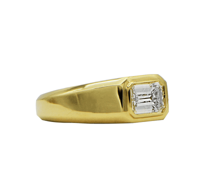 "MENRG01097" Bezel Set Emerald Shaped Diamond Ring