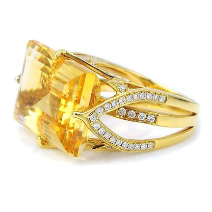 23.00Carat Citrine Ladies Diamond Fashion Ring In 18k Yellow Gold