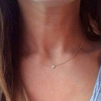 "NECK01119" Single Diamond Necklace in 18K Yellow Gold