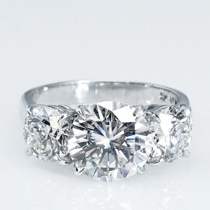"ENGR02281" Three Stone Round Diamond Engagement Ring ENGR02281