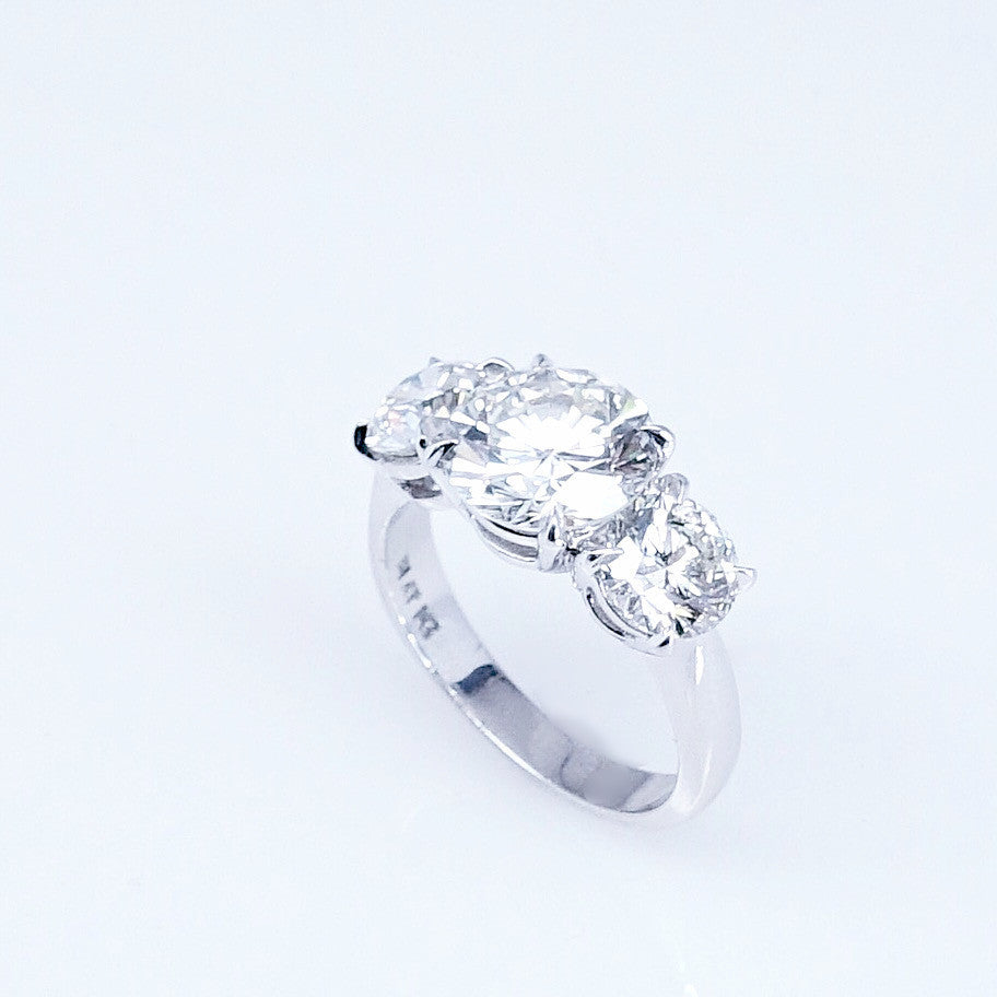 "ENGR02281" Three Stone Round Diamond Engagement Ring ENGR02281